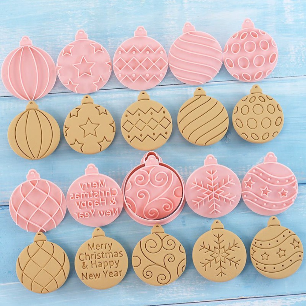11個入りクリスマスオーナメントクッキーカッターセット、3D - Cookies Pack のレビューと価格